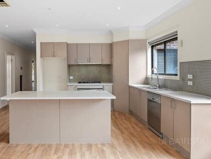 3 Huntingfield Street, Craigieburn - Thumbnail 7