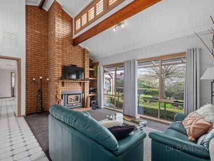 5 Medstead Court, Craigieburn - Thumbnail 2