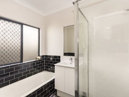 404, Bushland Beach - Thumbnail 7