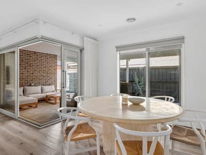27 Portobello Way, Fraser Rise - Thumbnail 6