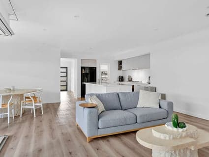 27 Portobello Way, Fraser Rise - Thumbnail 8