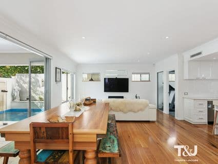 20 Mofflin Avenue, Claremont - Thumbnail 2