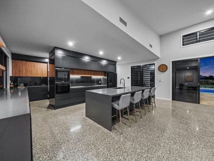 92 Montego Hills Drive, Kingsholme - Thumbnail 3