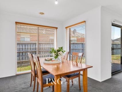 46 Sherwood Road, Narre Warren South - Thumbnail 2