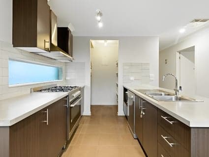 7 Wells Road, Point Cook - Thumbnail 5