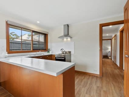 404, Frankston - Thumbnail 6