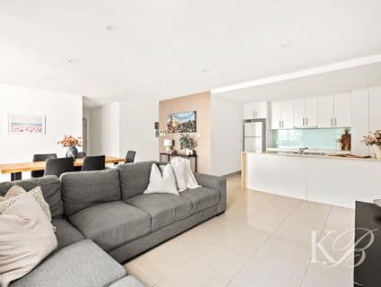 9/83 Marine Parade, Redcliffe - Thumbnail 2