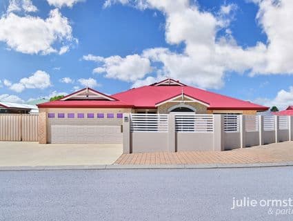 49 Busch Parkway, Pearsall - Image 1