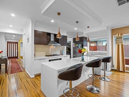 50 Primrose Crescent, Mickleham - Thumbnail 2