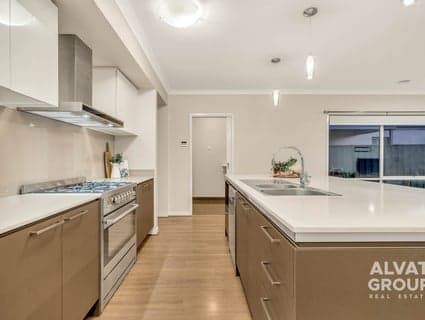 31 Bluebell Drive, Craigieburn - Thumbnail 6