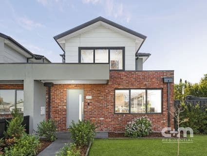 404, Glenroy - Image 1