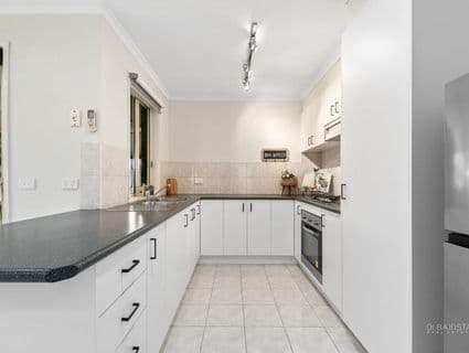 22 Maple Place, Craigieburn - Thumbnail 8