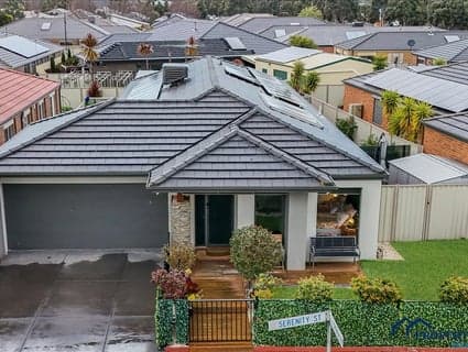 6 Serenity Street, Pakenham - Thumbnail 2