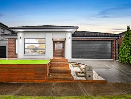 3 Loganberry Road, Manor Lakes - Image 1