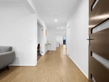 3 Loganberry Road, Manor Lakes - Thumbnail 3
