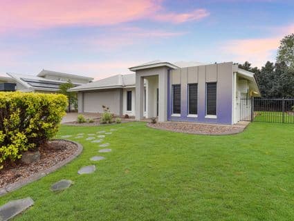 232 Forrest Parade, Bellamack - Thumbnail 2