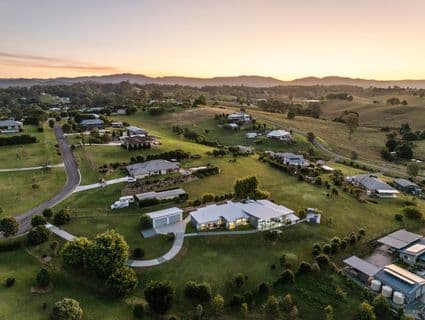 7 Bobbie Court, Dayboro - Image 1