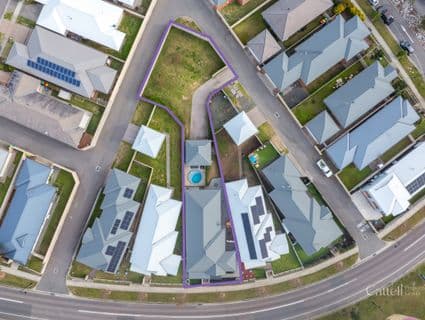 28 Triton Boulevard, North Rothbury - Thumbnail 2