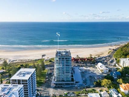 1106/4 Miles Street, Kirra - Thumbnail 2