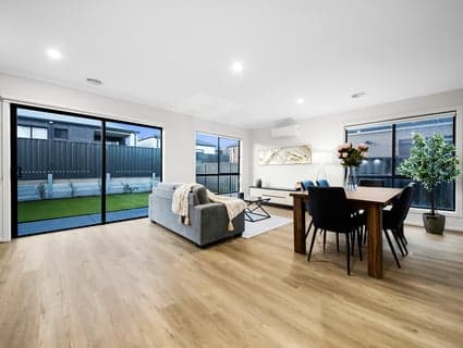 401 Maracana Avenue, Manor Lakes - Thumbnail 8