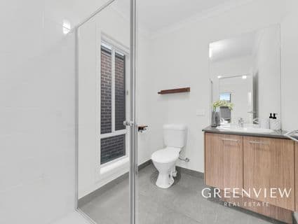 34 Cheddington Road, Cranbourne East - Thumbnail 4