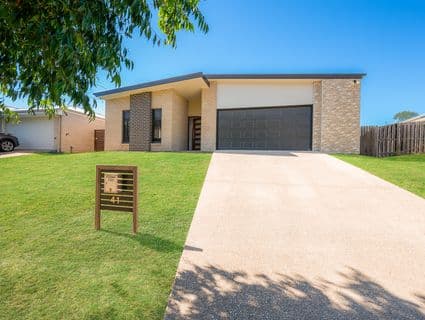 41 Peter Corones Drive, Kirkwood - Image 1