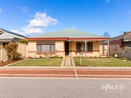 6 Laredo Bend, Port Kennedy - Image 1
