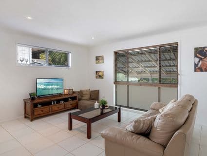31 Kundart Street, Coes Creek - Thumbnail 3