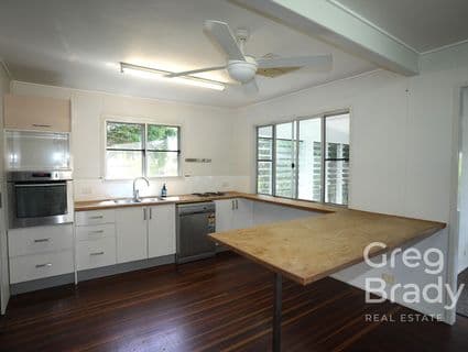 11 Poole Street, Sarina Beach - Thumbnail 5