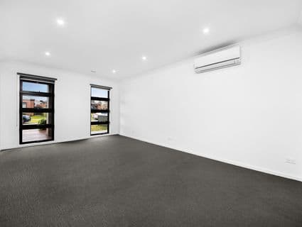 5 Uralla Street, Manor Lakes - Thumbnail 4