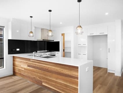 5 Uralla Street, Manor Lakes - Thumbnail 8