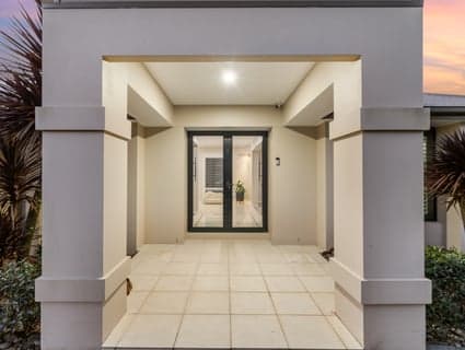 22 Kintail Lane, Coomera - Thumbnail 5