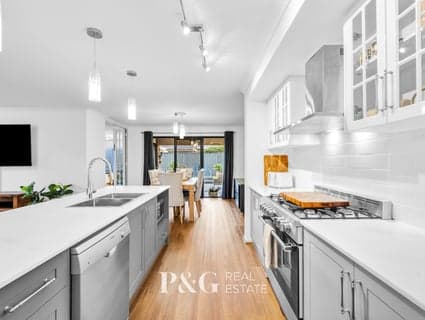 10 Lennon Court, Narre Warren South - Thumbnail 3