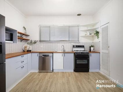 4 Stapylton Street, Coolangatta - Thumbnail 6