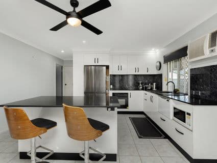 2 Kearney Court, Annandale - Thumbnail 4