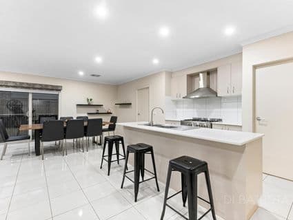 42 Primrose Crescent, Mickleham - Thumbnail 5