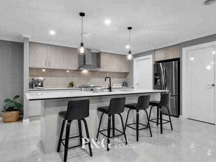 4 Alderstone Rise, Cranbourne East - Thumbnail 3