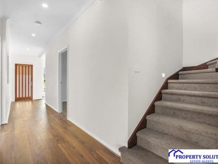 28 Hedgevale Drive, Officer - Thumbnail 4