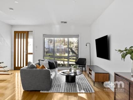 404, Glenroy - Thumbnail 2