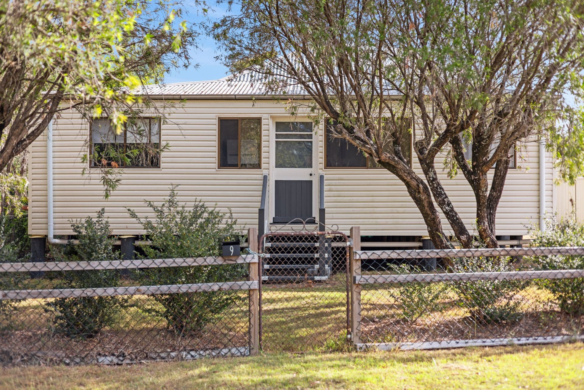9 Gleeson Street, Crows Nest, QLD, 4355, Crows Nest - Image 1
