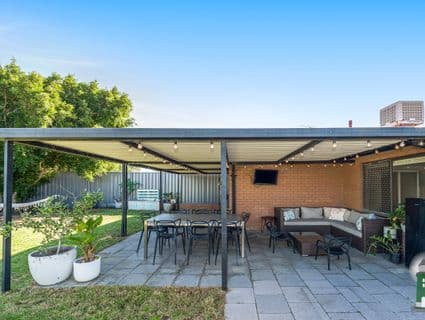 21 Fenton Way, Hamilton Hill - Thumbnail 6