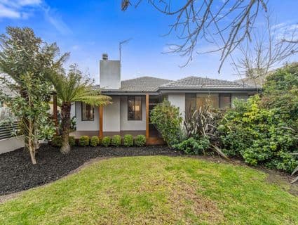 1/8 Keerok Avenue, Seaford - Image 1