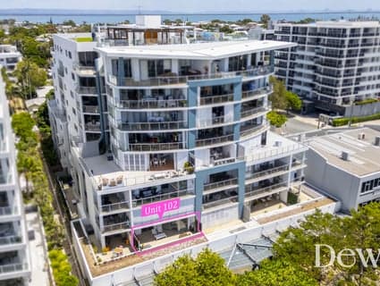 102/89 Landsborough Avenue, Scarborough - Image 1