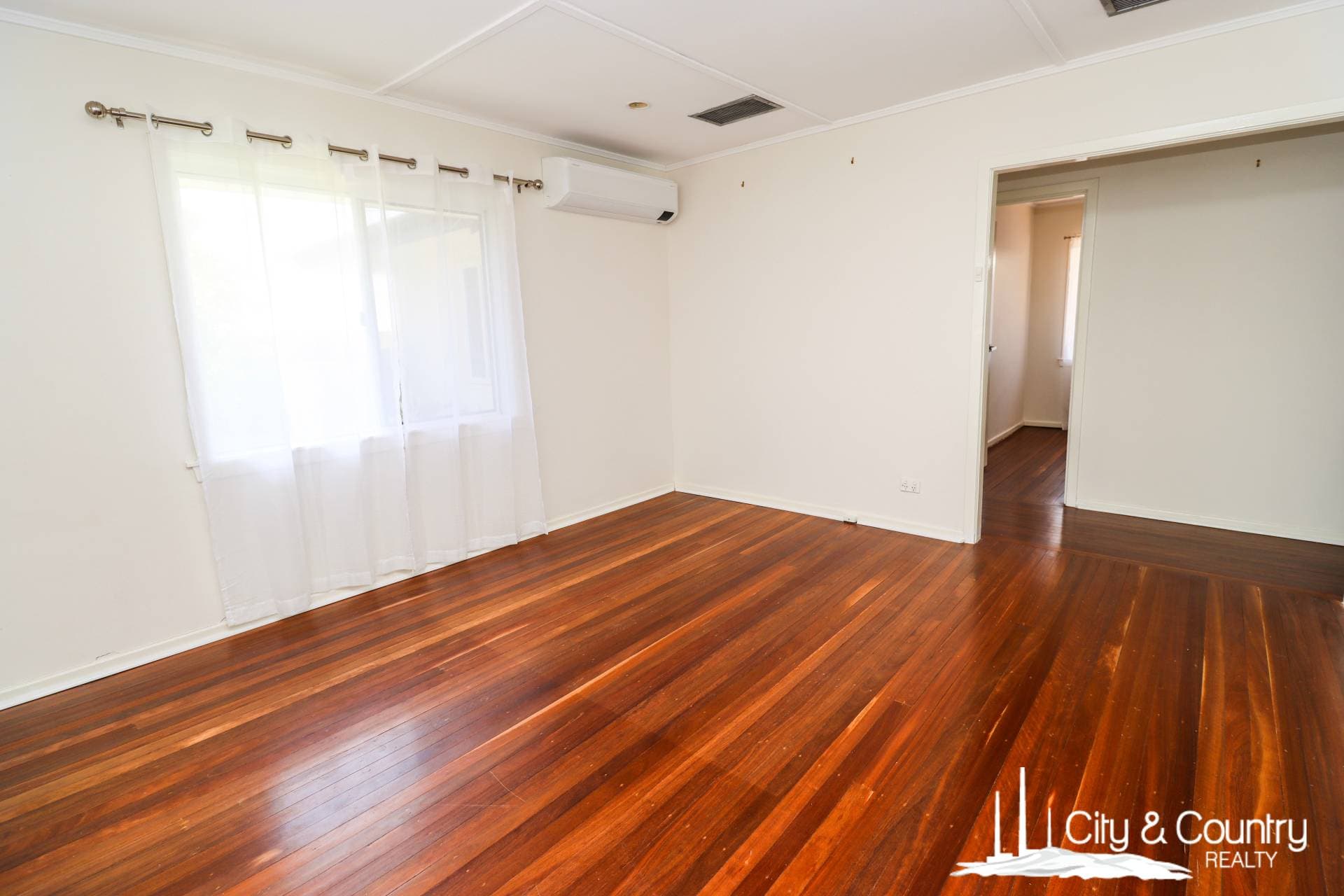 82 Kookaburra Street, Mount Isa, Mount Isa - Thumbnail 7