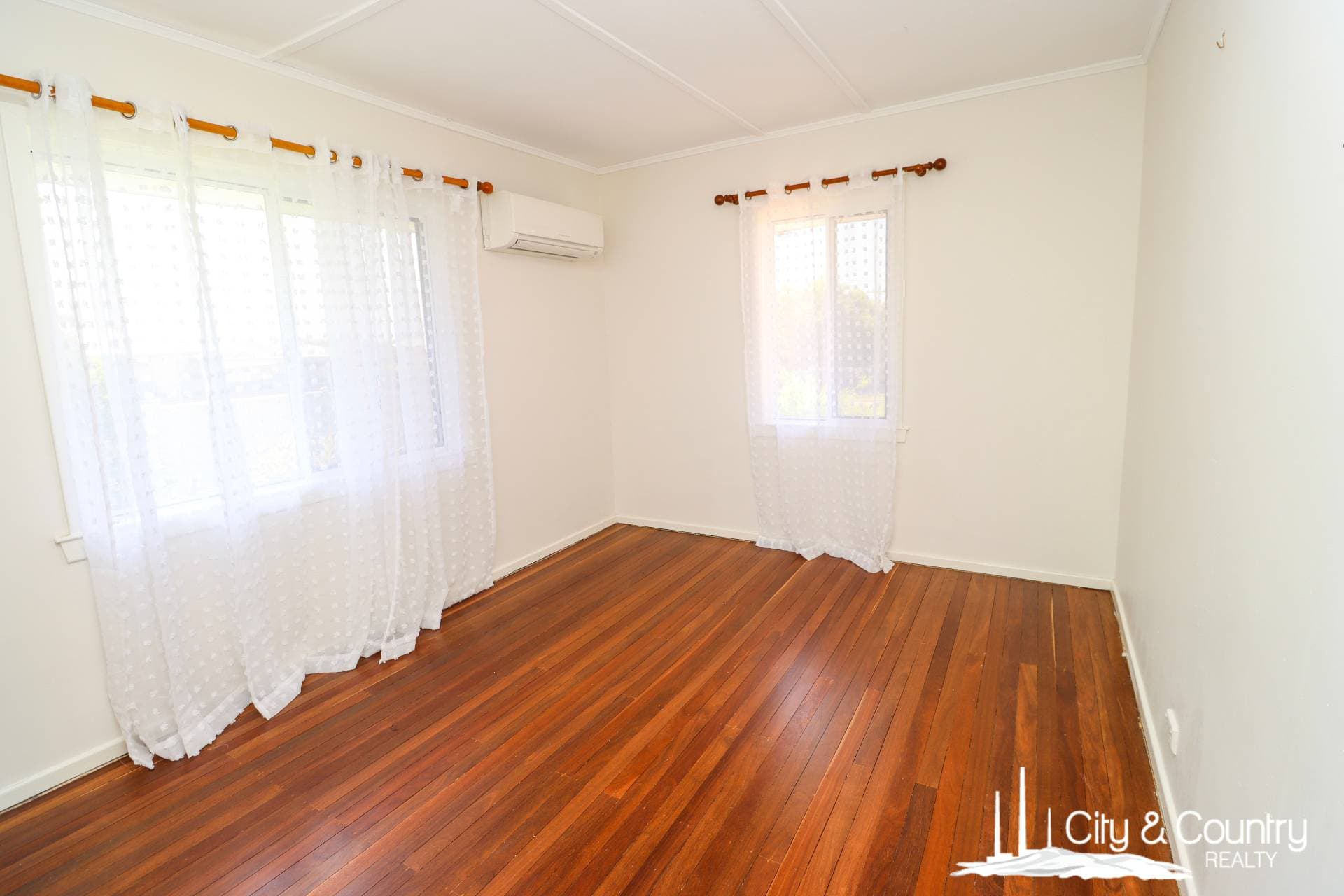 82 Kookaburra Street, Mount Isa, Mount Isa - Thumbnail 8