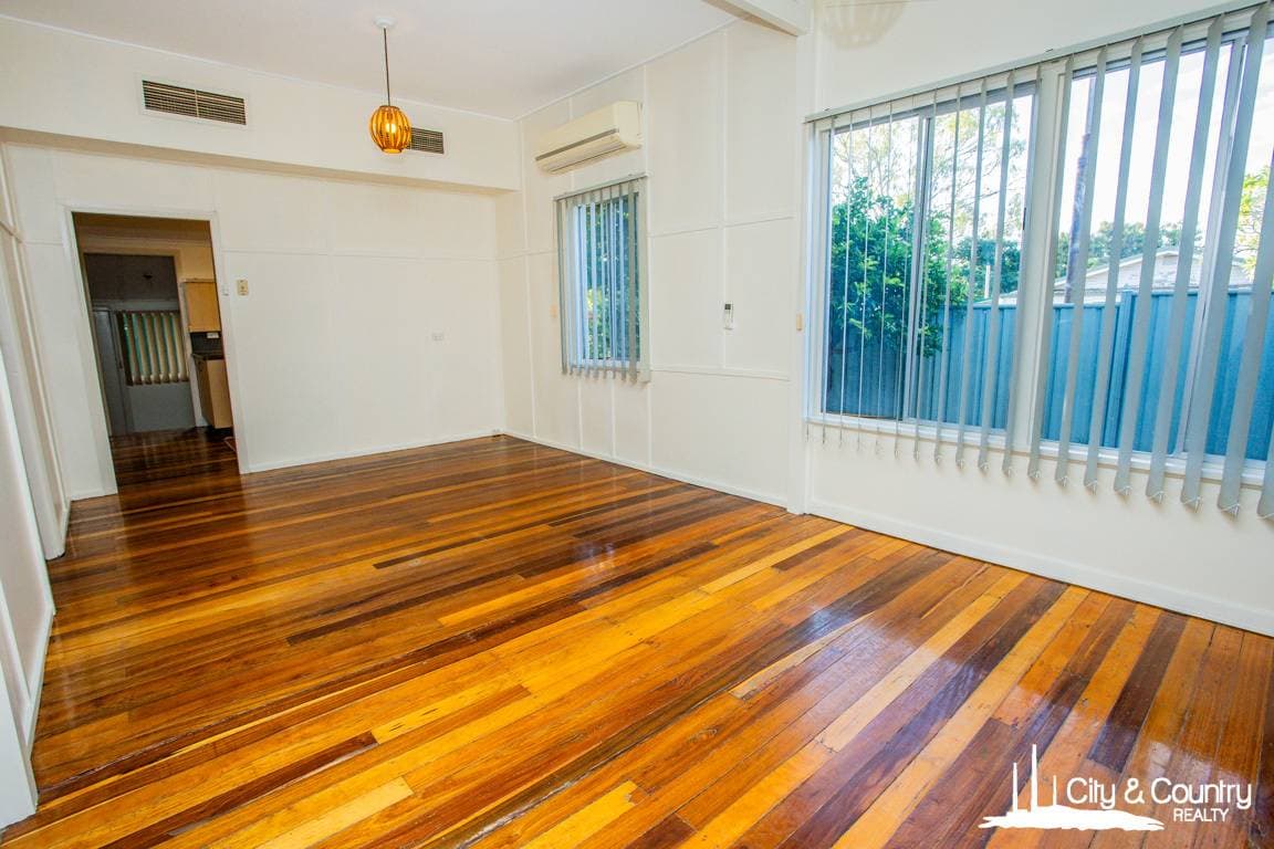 33 Buckley Avenue, Mount Isa, Mount Isa - Thumbnail 5