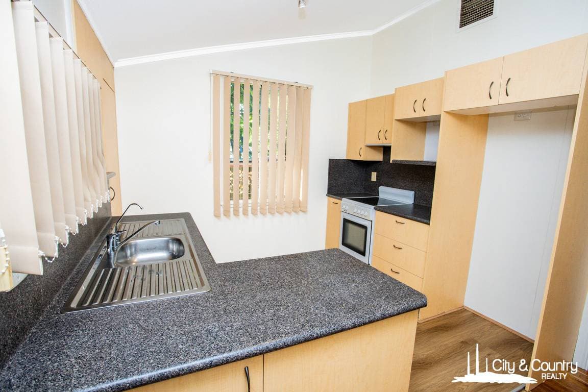 33 Buckley Avenue, Mount Isa, Mount Isa - Thumbnail 8