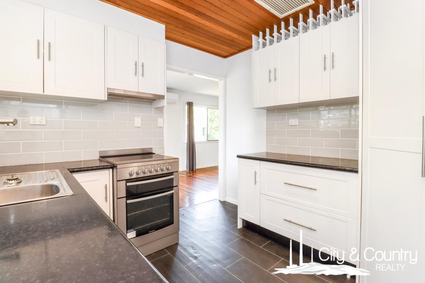 22 Stubbings Avenue, Mount Isa, Mount Isa - Image 1