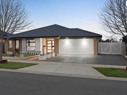 14 Cinnamon Street, Drouin - Image 1