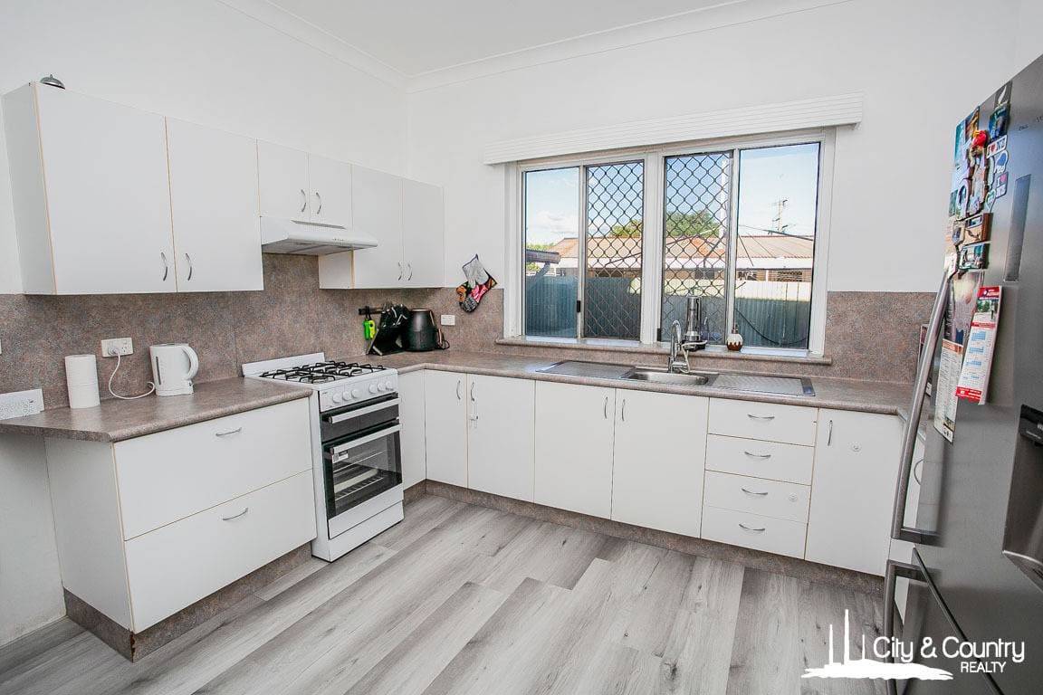 32 Isabel Street, Mount Isa, Mount Isa - Thumbnail 4